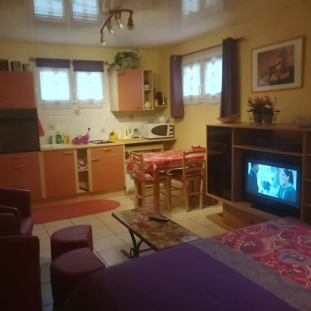 Maison Montricher-le-Bochet Eksteriør bilde